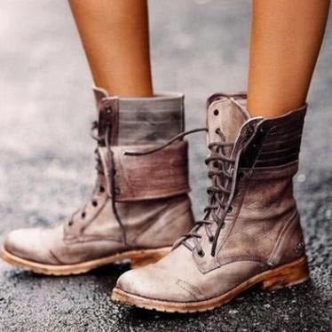 Popular retro women's leather boots with front lace up and thick knight boots